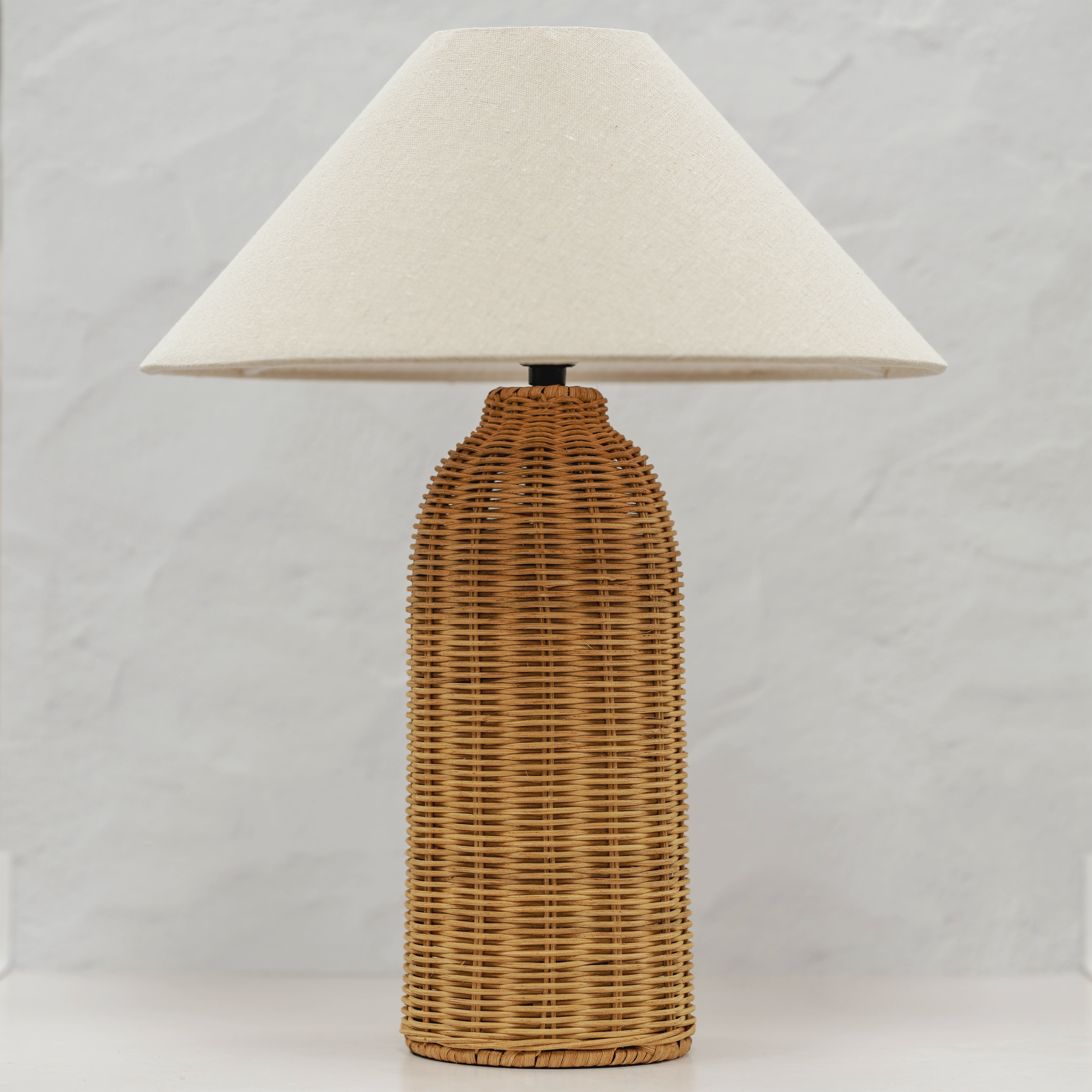 Skylar Lamp