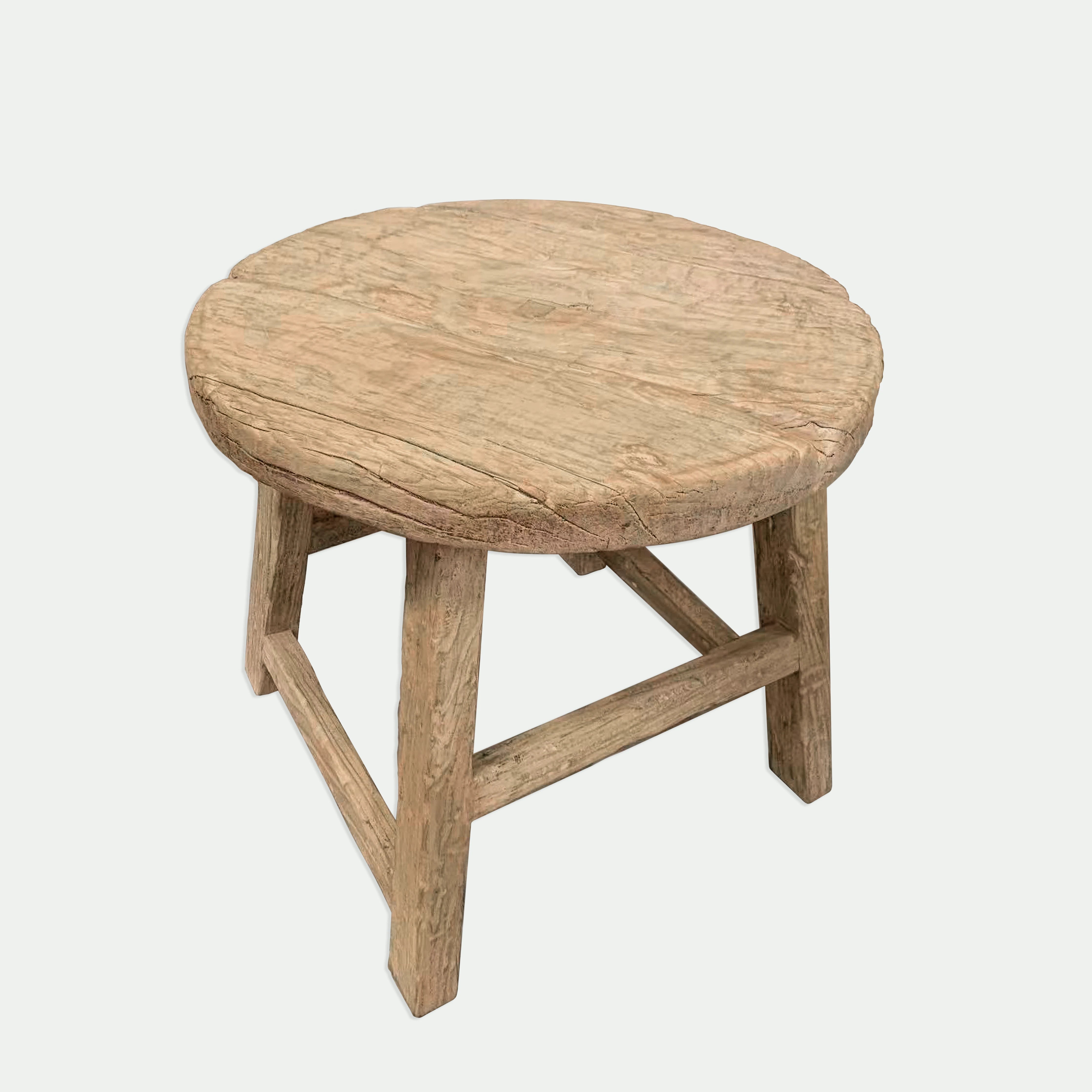 Tuomo Round Side Table
