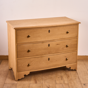 Julia Oak Chest