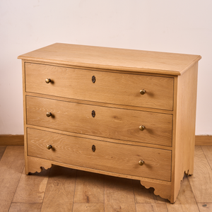 Julia Oak Chest